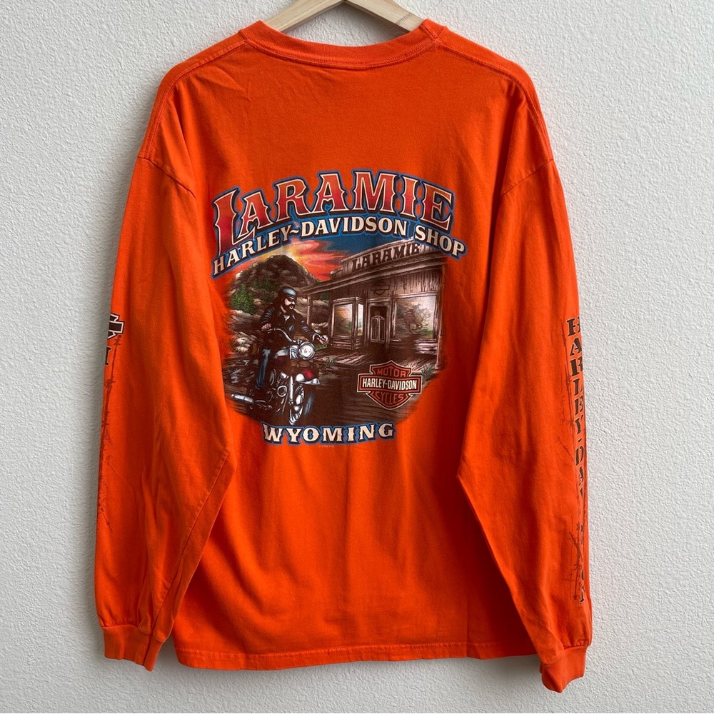 HARLEY DAVIDSON 2009 Orange Laramie, Wyoming Biker Graphic Long Sleeve Tee